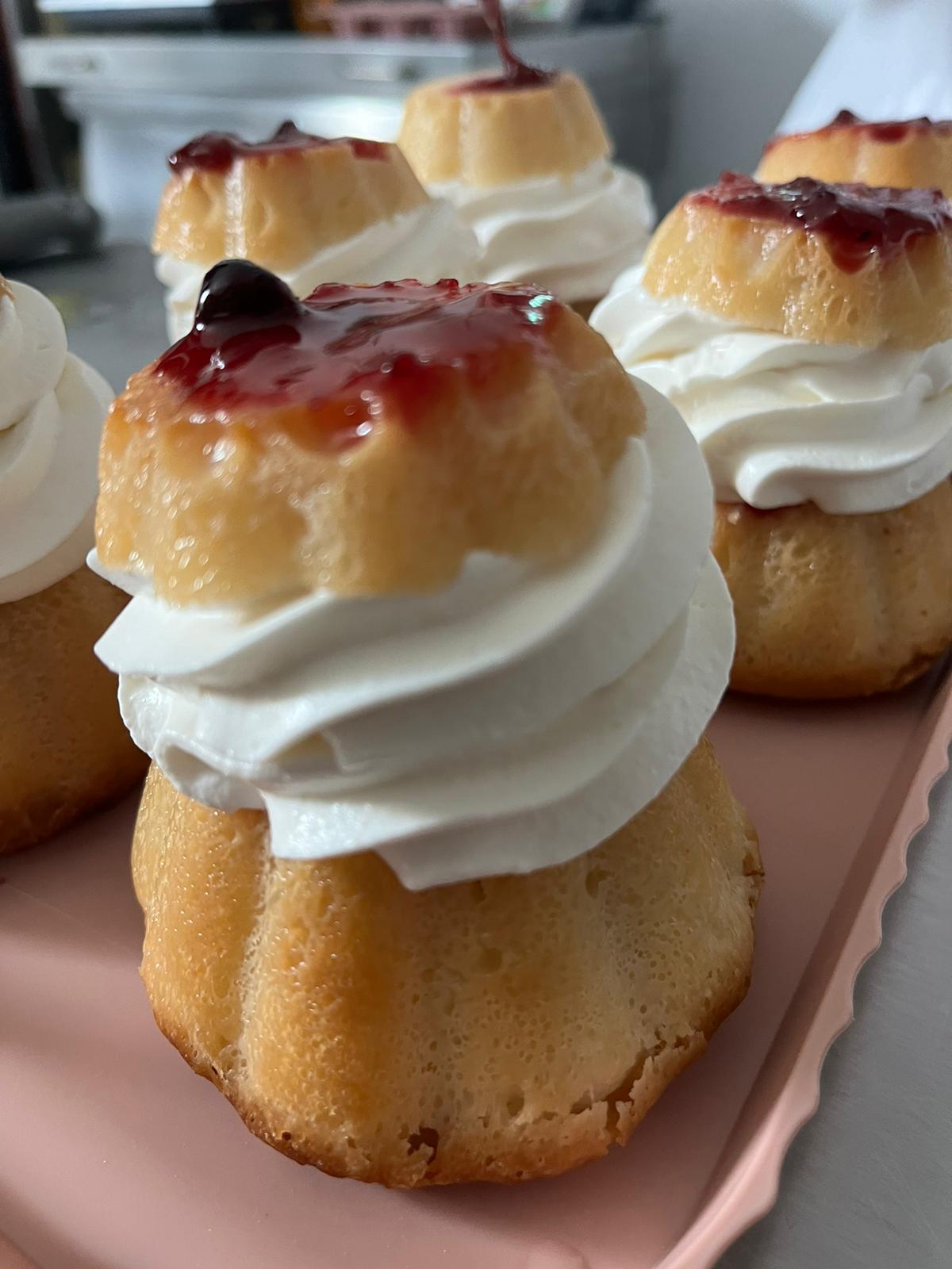 Cherry bun